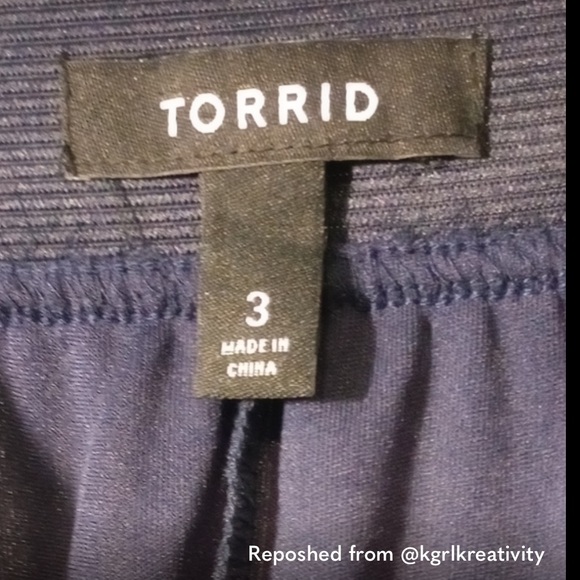 Torrid Sheer Pleated Navy Blue Midi Skirt - Picture 5 of 8